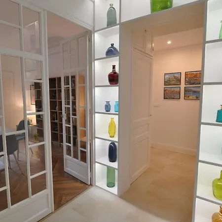 Daire Palais -2-bedroom -ponteil -stayinantibes Antibes