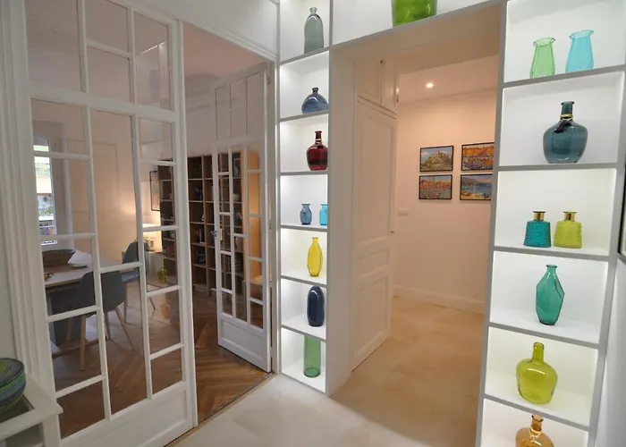 Daire Palais -2-bedroom -ponteil -stayinantibes Antibes