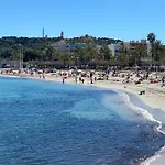 Apartment Palais -2-bedroom -ponteil -stayinantibes Antibes
