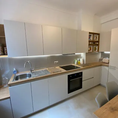 Palais -2-bedroom -ponteil -stayinantibes Αντίμπ