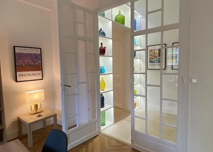 Palais -2-bedroom -ponteil -stayinantibes Antibes