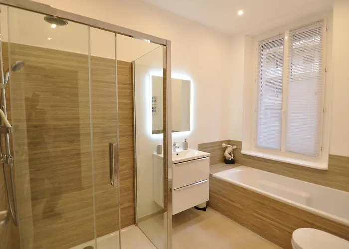 Апартаменти Palais -2-bedroom -ponteil -stayinantibes Антіб